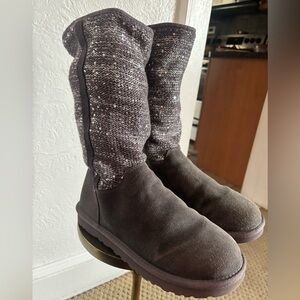 UGG Camaya Charcoal Gray Knit Boots Sz 8